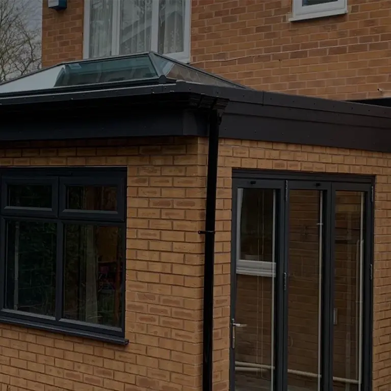 Expansive Living Transforming Spaces With Flat & Lantern Roofs Page Banner-mb